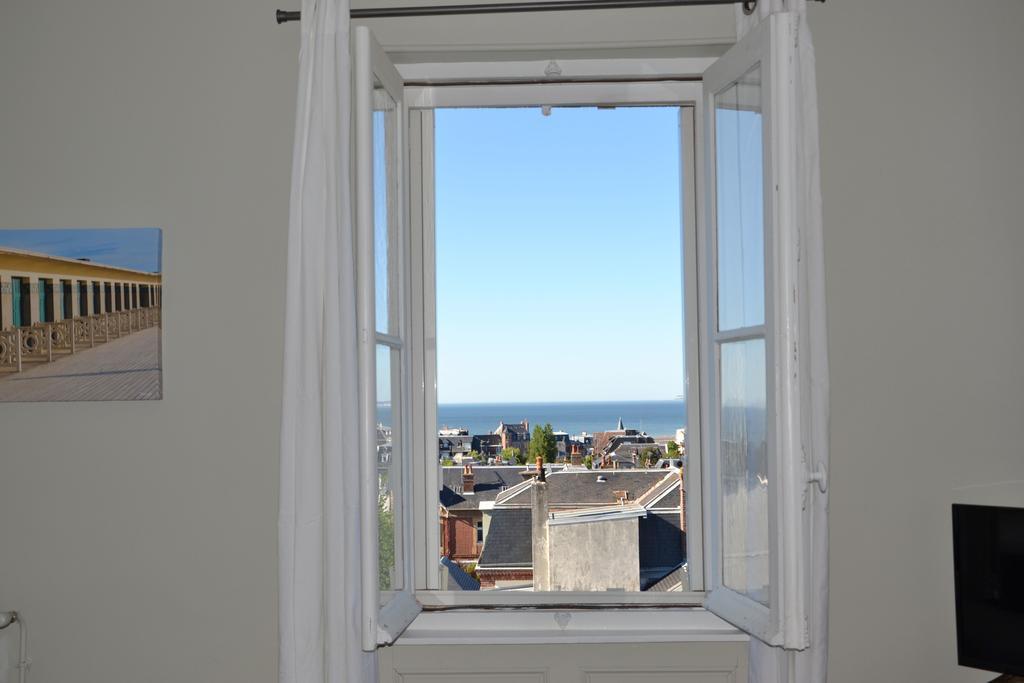 Guesthouse La Mascotte Villers-sur-Mer Luaran gambar